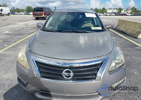 2015 Nissan Altima 2.5 S из США, поврежденный, VIN 1N4AL3AP4FC184476
